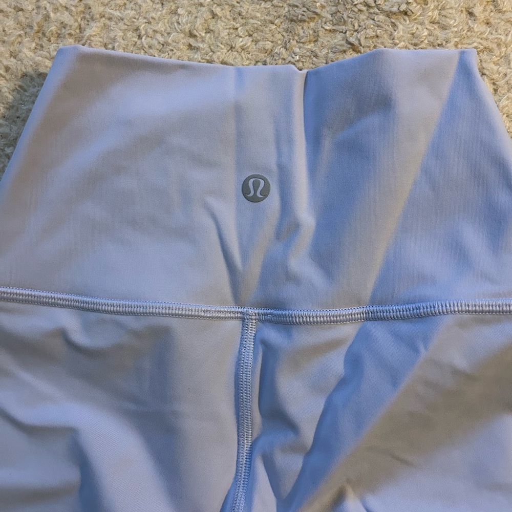 Lululemon leggings in light violet. Size 0